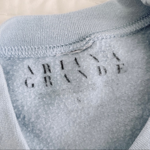 Ariana Grande Head in the Cloud Blue Sweatshirt - Picture 4 of 8